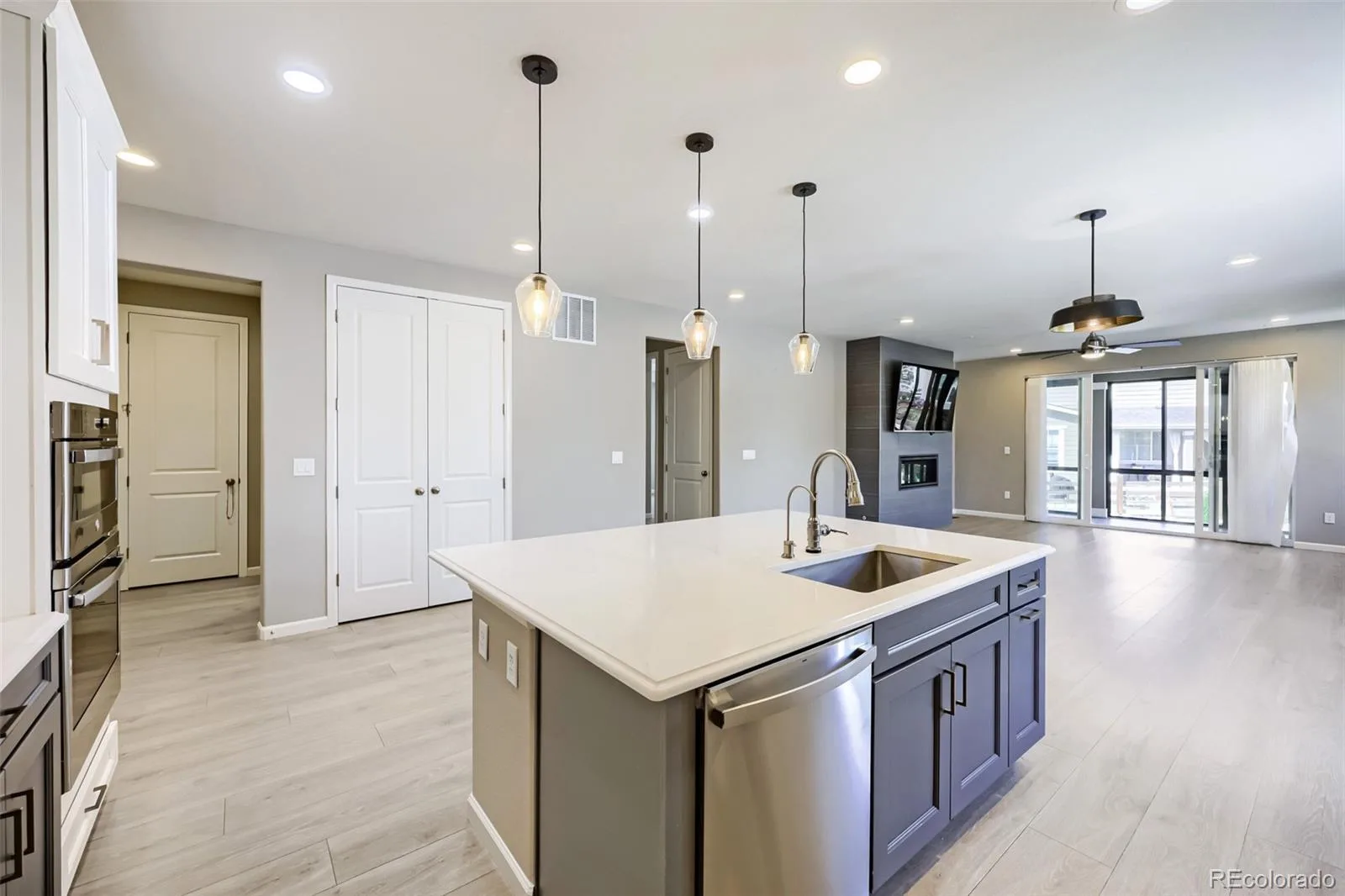 22107 E Tufts Drive Aurora CO 80015 | MLS #REC8011709 10092026124554 1600 12