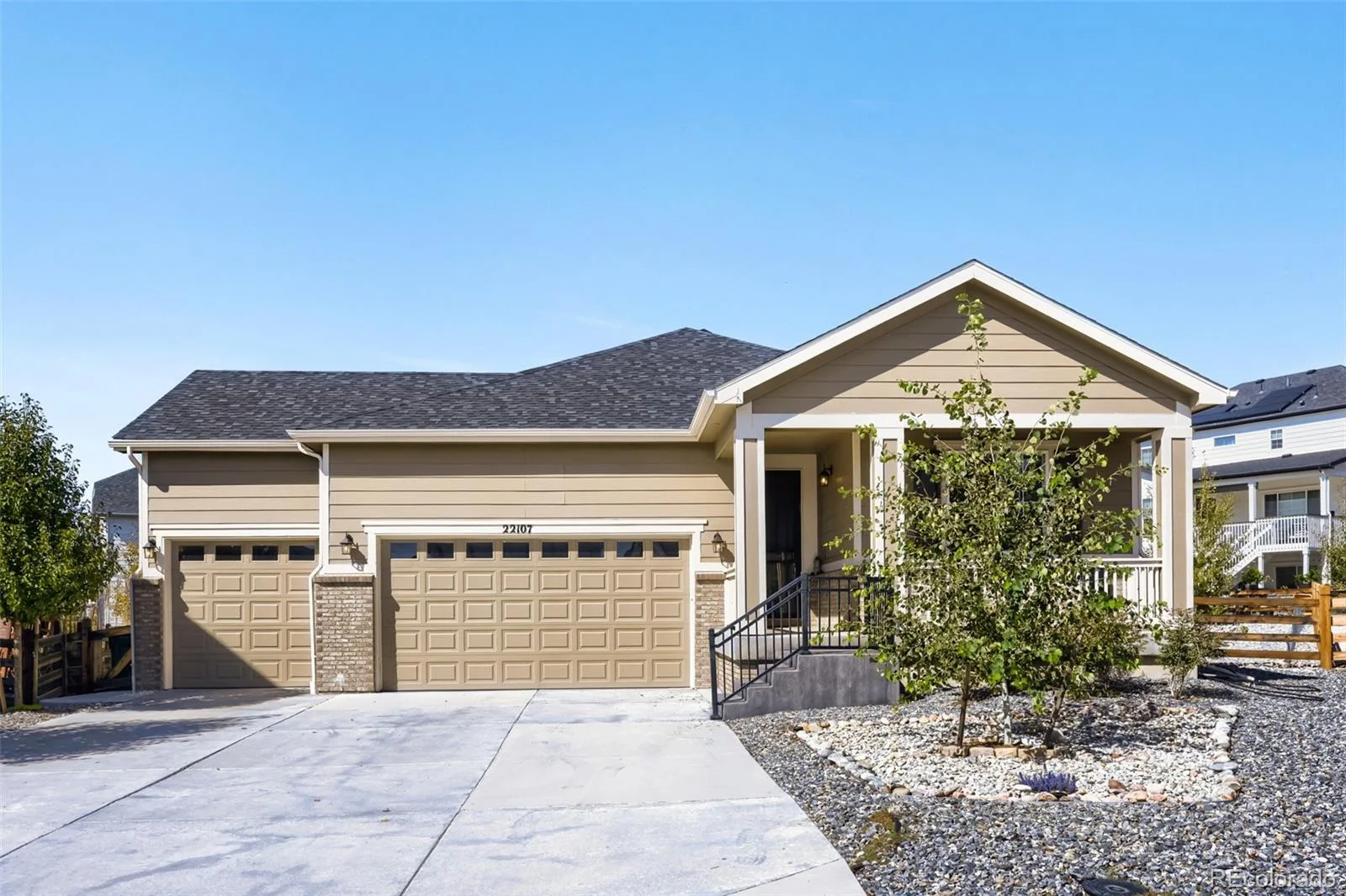 22107 E Tufts Drive Aurora CO 80015 | MLS #REC8011709 10092026124554 1600 4