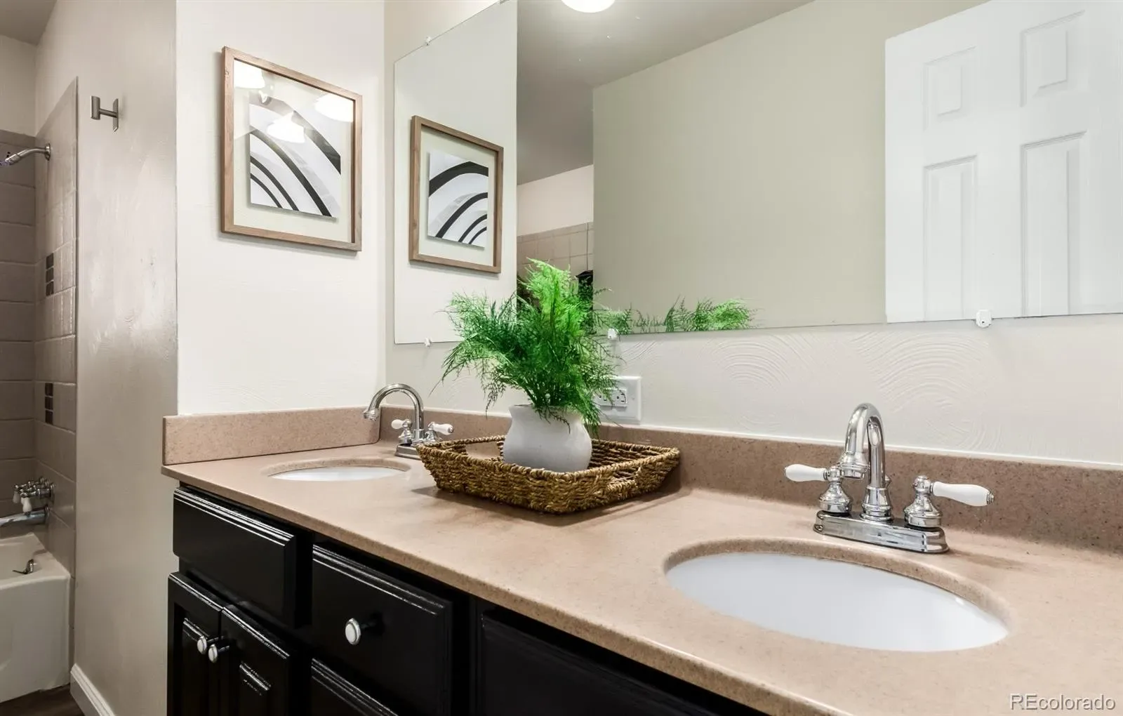 03132026005747 1600 17