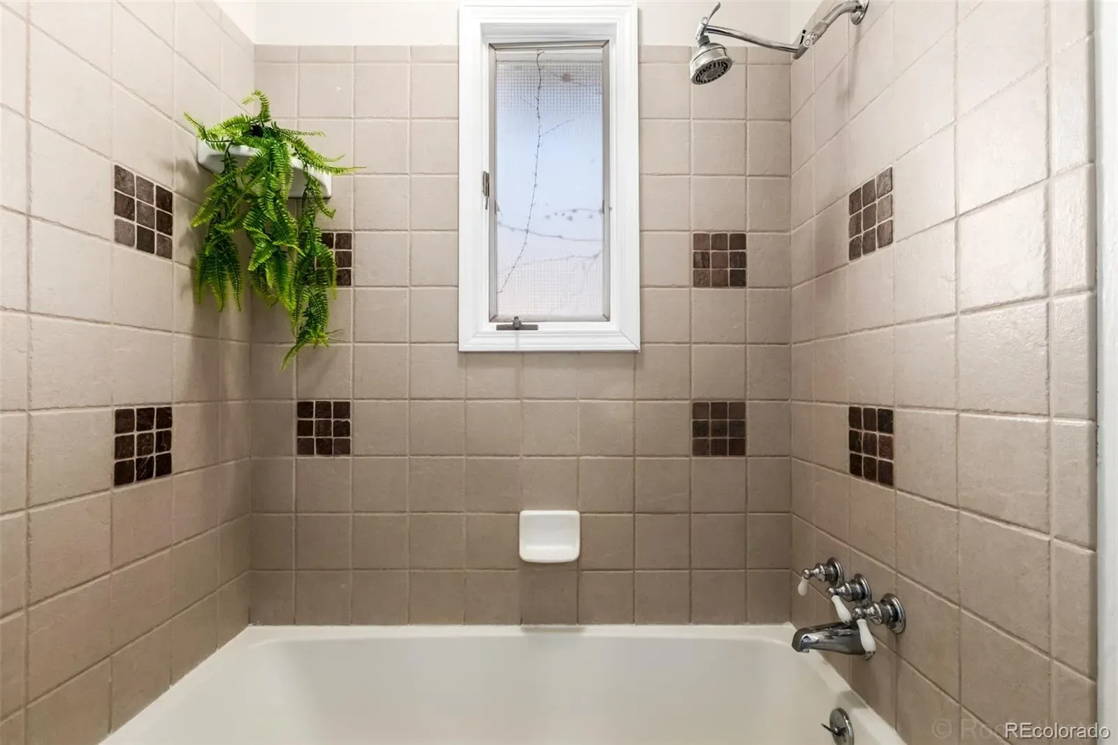 03132026005747 1600 18