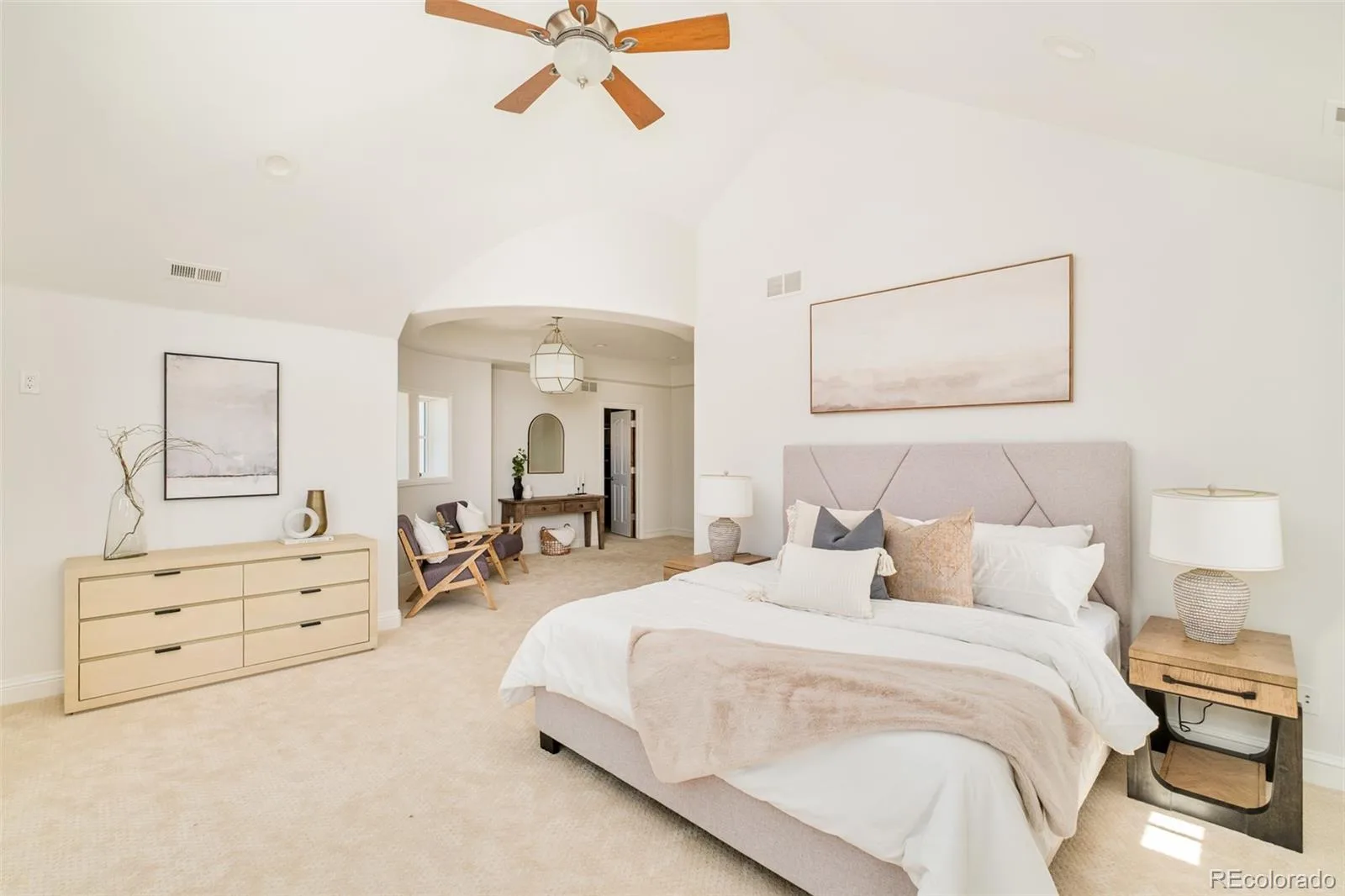 850 S St Paul Street Denver CO 80209 | MLS #REC8016751 09212026191406 1600 33