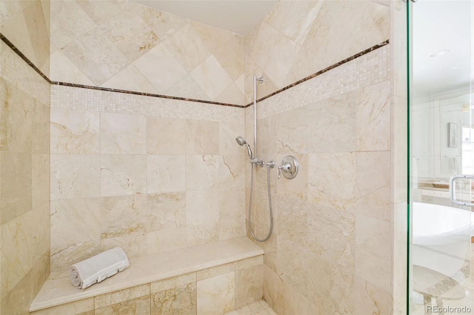 850 S St Paul Street Denver CO 80209 | MLS #REC8016751 09212026191406 1600 37
