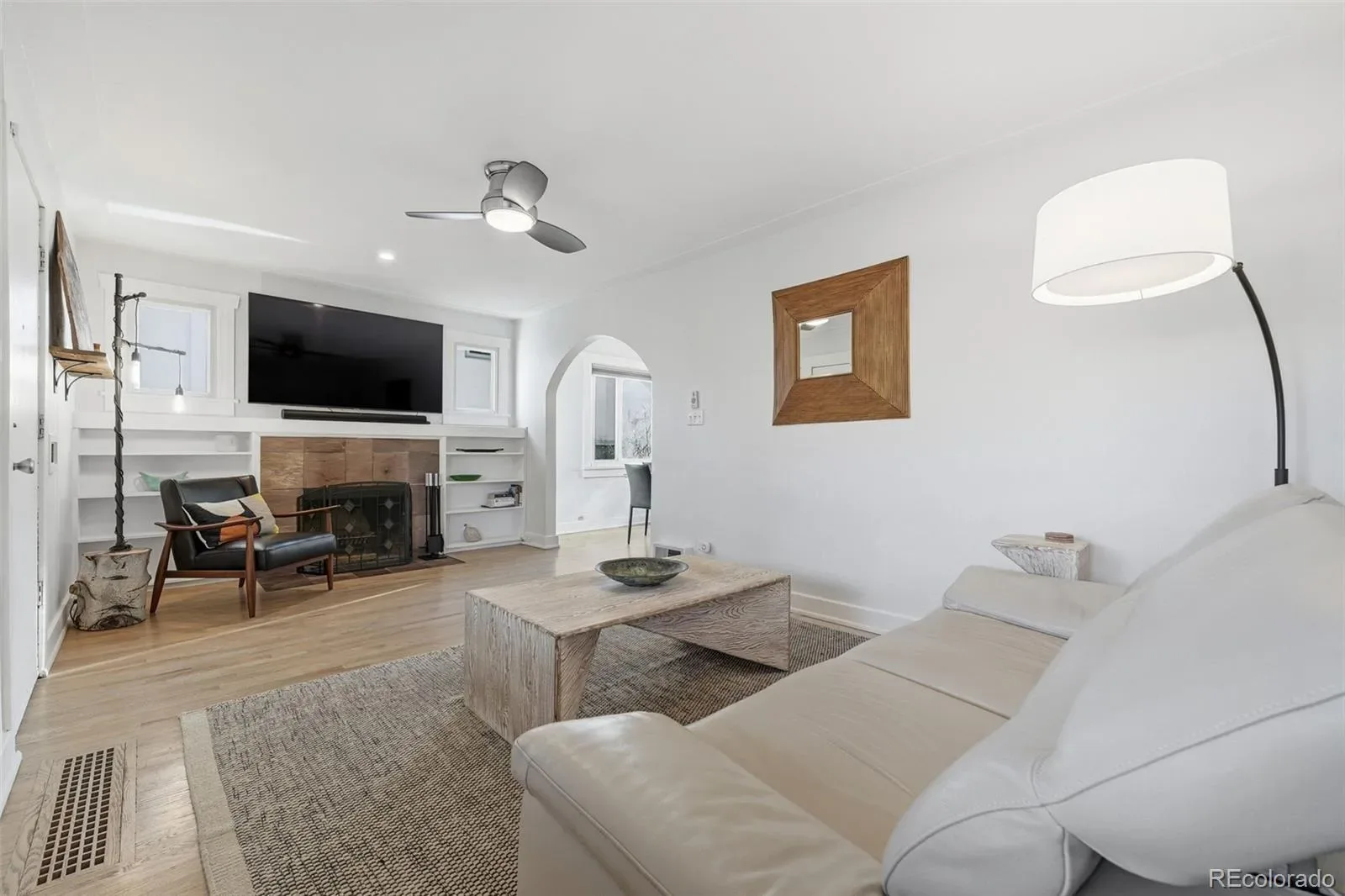 03072026011948 1600 3