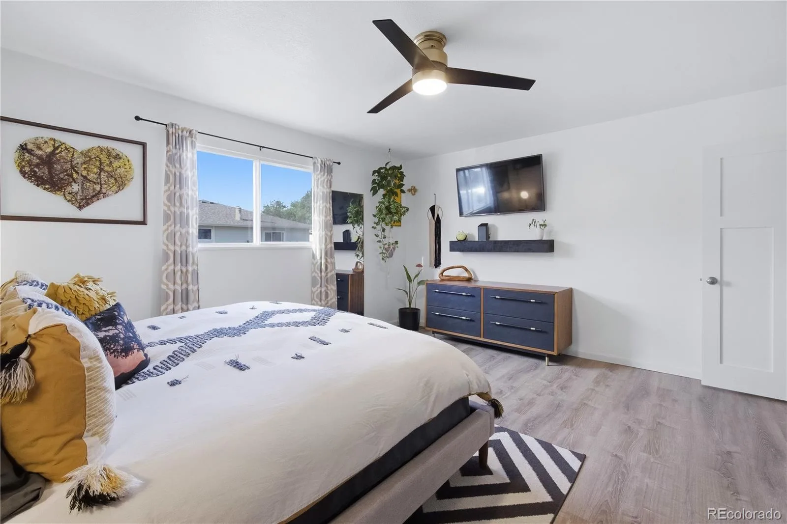 1250 S Monaco Street Parkway #12 Denver CO 80224 | MLS #REC8018978 08242026230458 1600 13