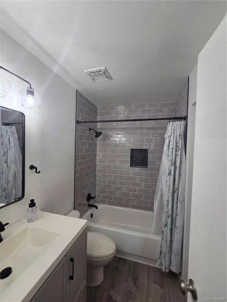 1250 S Monaco Street Parkway #12 Denver CO 80224 | MLS #REC8018978 08242026230458 800 15