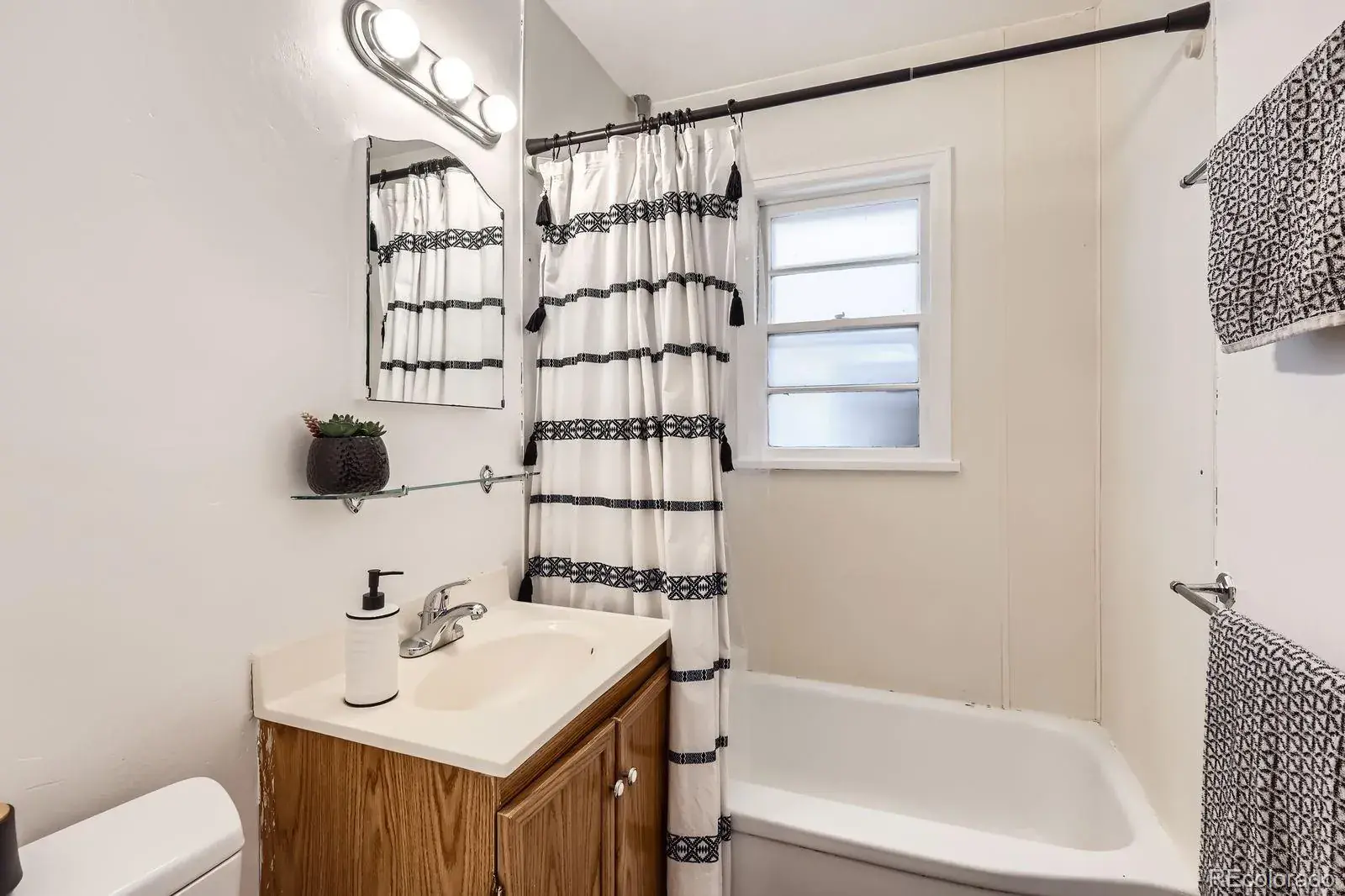 1277 Wabash Street Denver CO 80220 MLS #REC8019508 03212025164306 1600 8