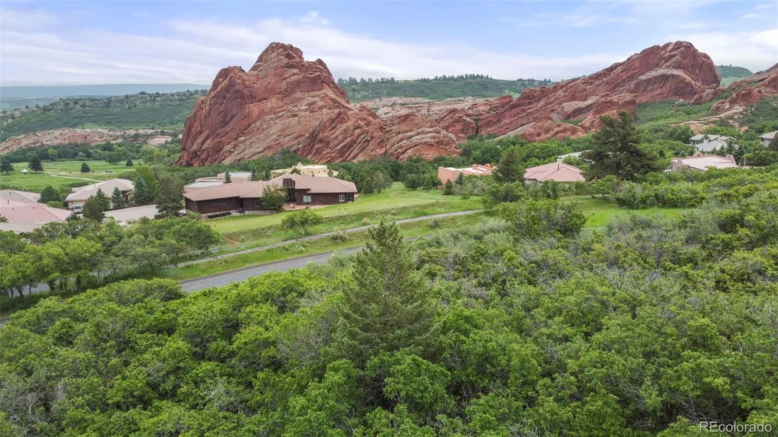 10551 Harebell Run Littleton CO 80125 | MLS #REC8021379 04012026174036 1600 9