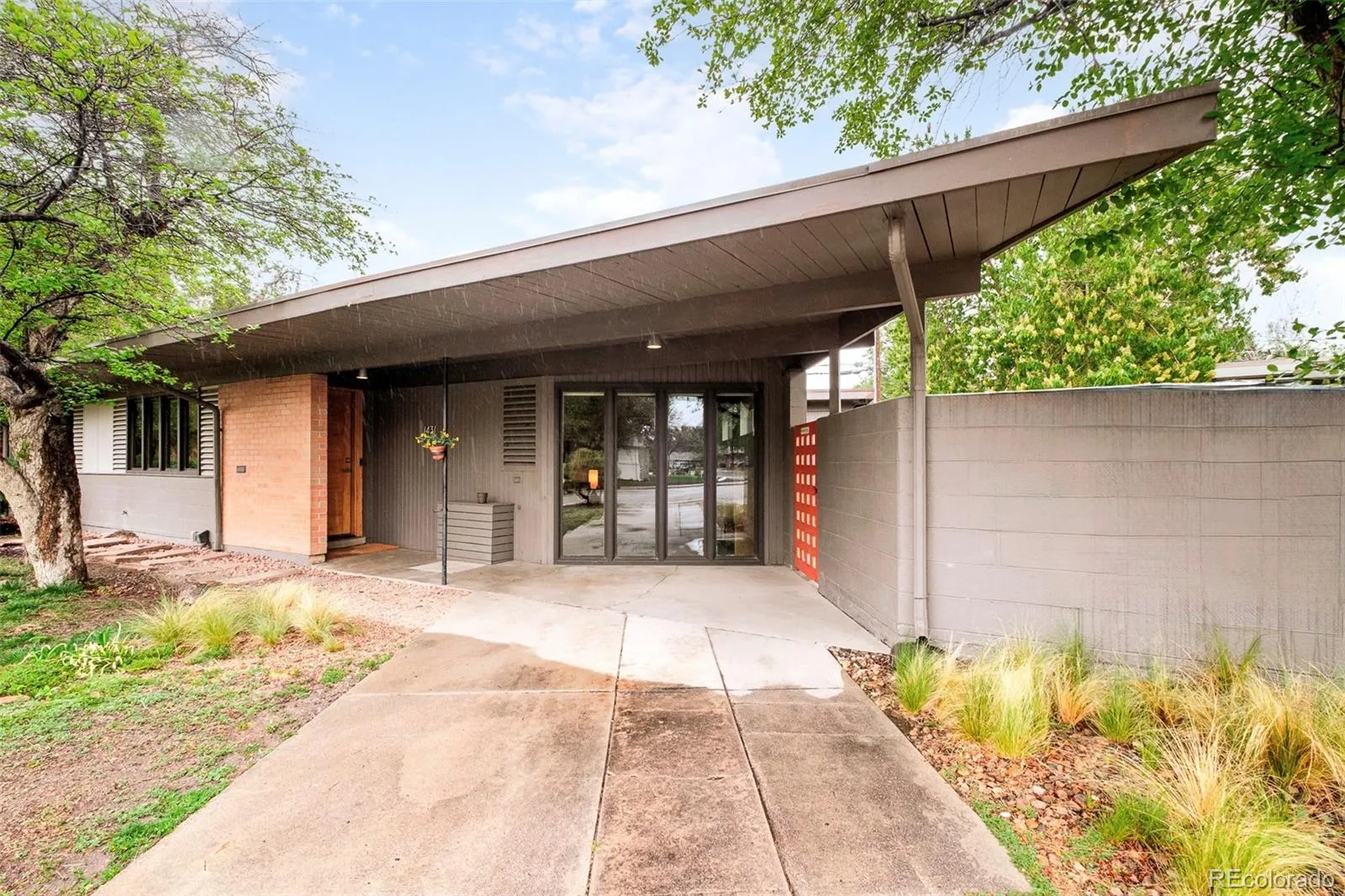 1431 E Dartmouth Avenue Englewood CO 80113 MLS #REC8021977 05092026031426 1600 0