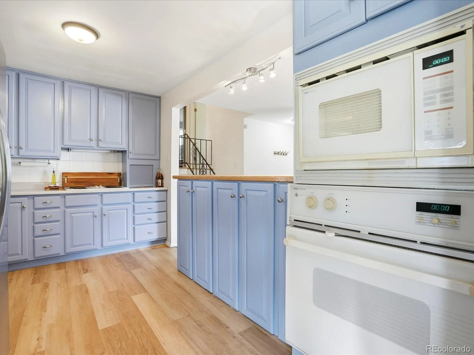 205 Tucson Street Aurora CO 80011 | MLS #REC8025150 09262026025602 1600 10