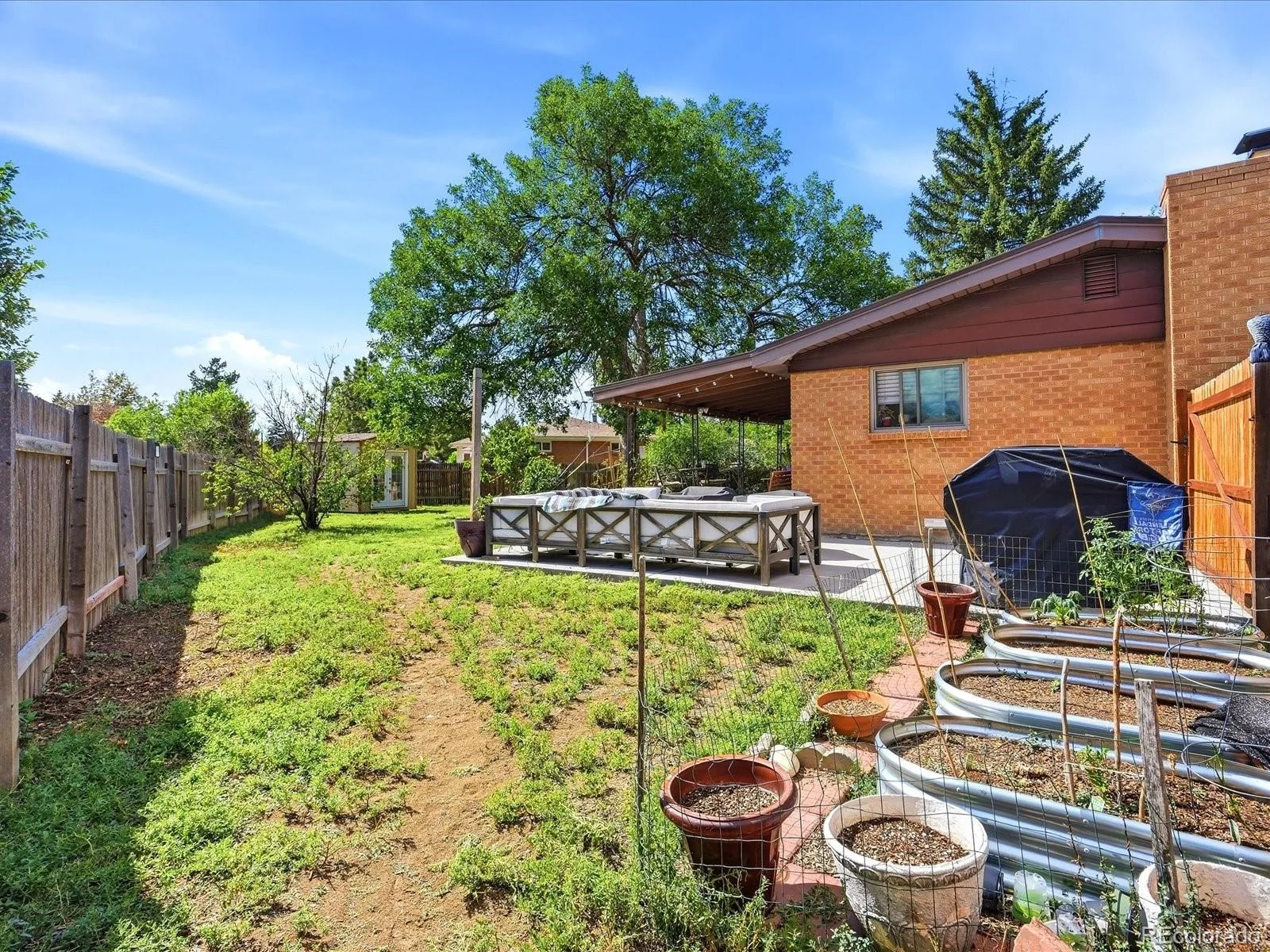 205 Tucson Street Aurora CO 80011 | MLS #REC8025150 09262026025602 1600 29