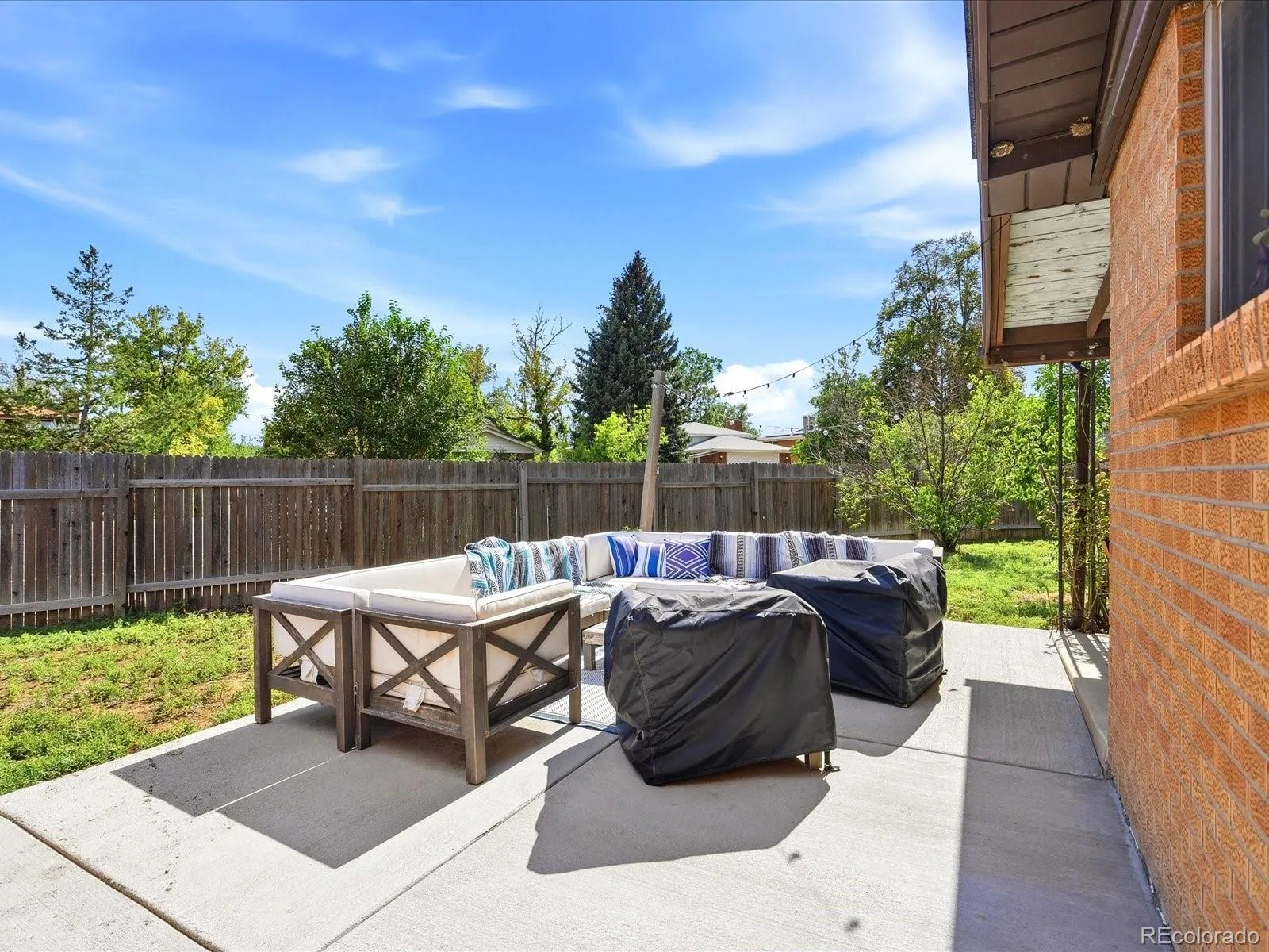 205 Tucson Street Aurora CO 80011 | MLS #REC8025150 09262026025602 1600 32