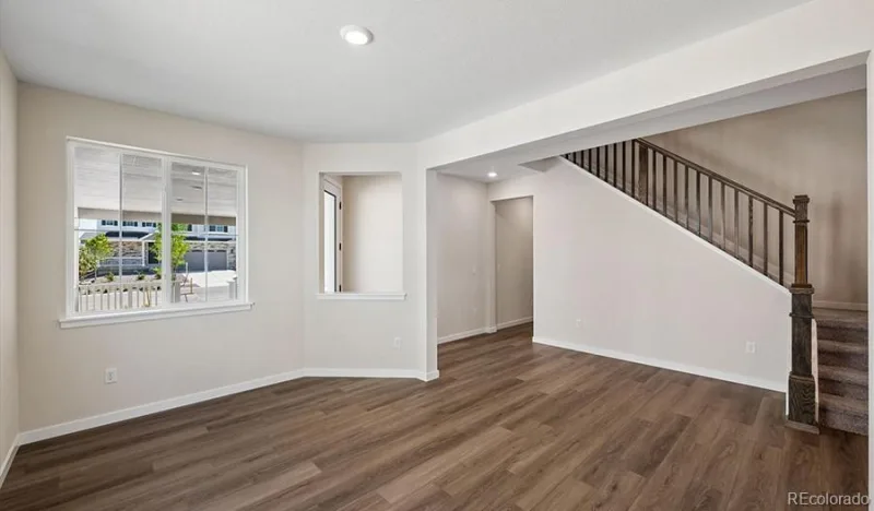 2131 S Irvington Street Aurora CO 80018 | MLS #REC8025949 08252026174555 800 5