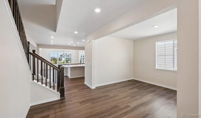 2131 S Irvington Street Aurora CO 80018 | MLS #REC8025949 08252026174555 800 6