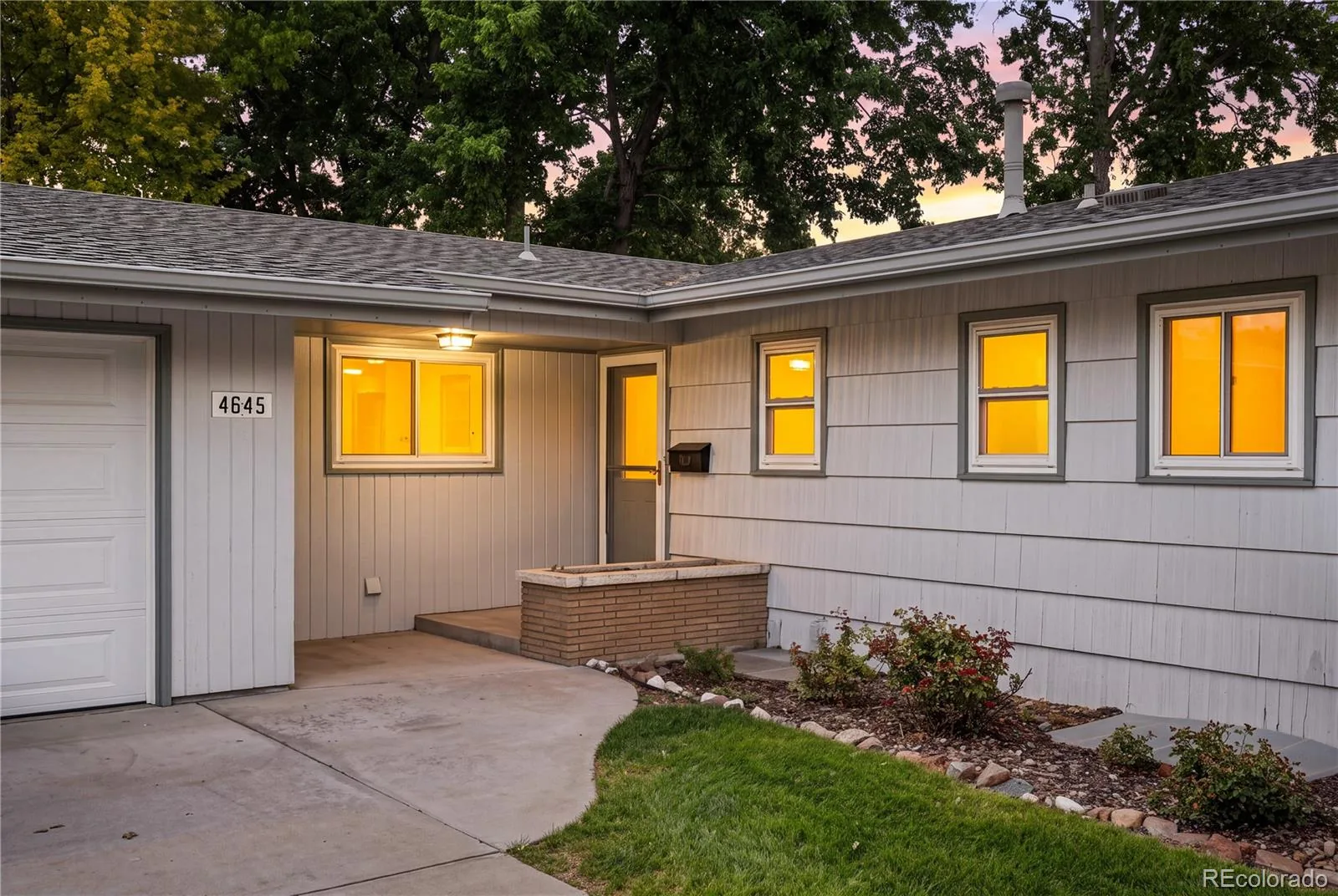 4645 S Inca Street Englewood CO 80110 | MLS #REC8026240 09232026225019 1600 1