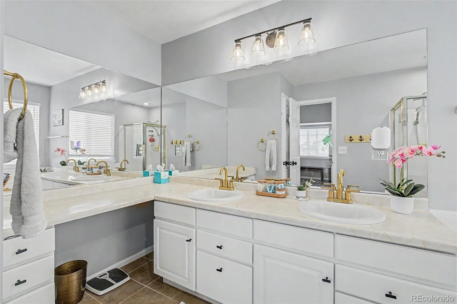 15137 E Nassau Avenue Aurora CO 80014 | MLS #REC8026818 08262026150345 1600 19