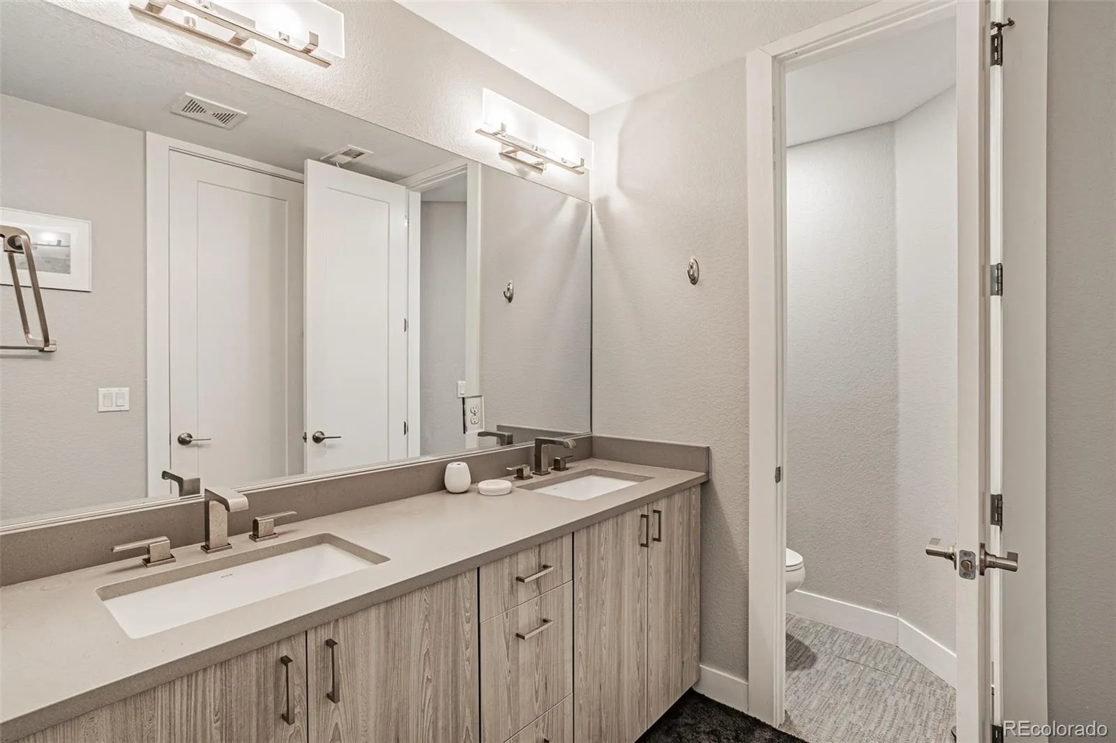 1323 Elati Street #6 Denver CO 80204 | MLS #REC8027408 07172026220844 1600 31