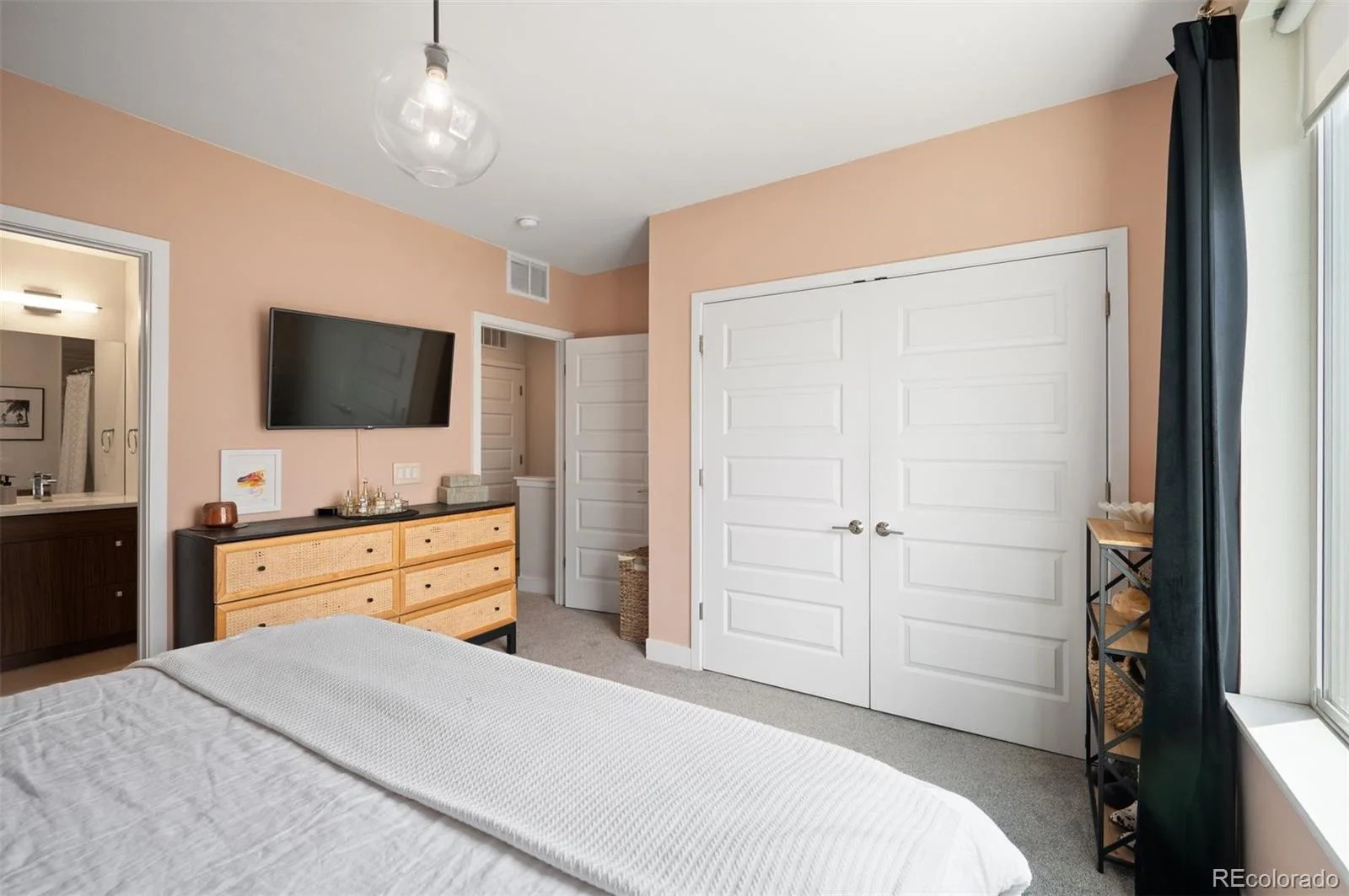 3090 Wilson Court #2 Denver CO 80205 | MLS #REC8027640 08022026190410 1600 19