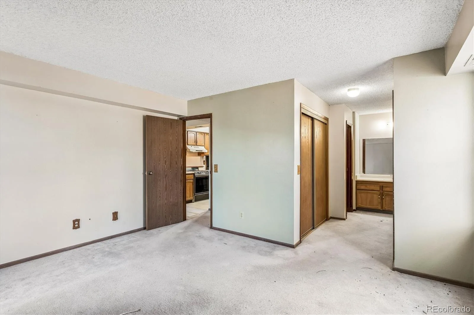 14465 E 1st Drive #A7 Aurora CO 80011 | MLS #REC8027645 08182026154545 1600 12