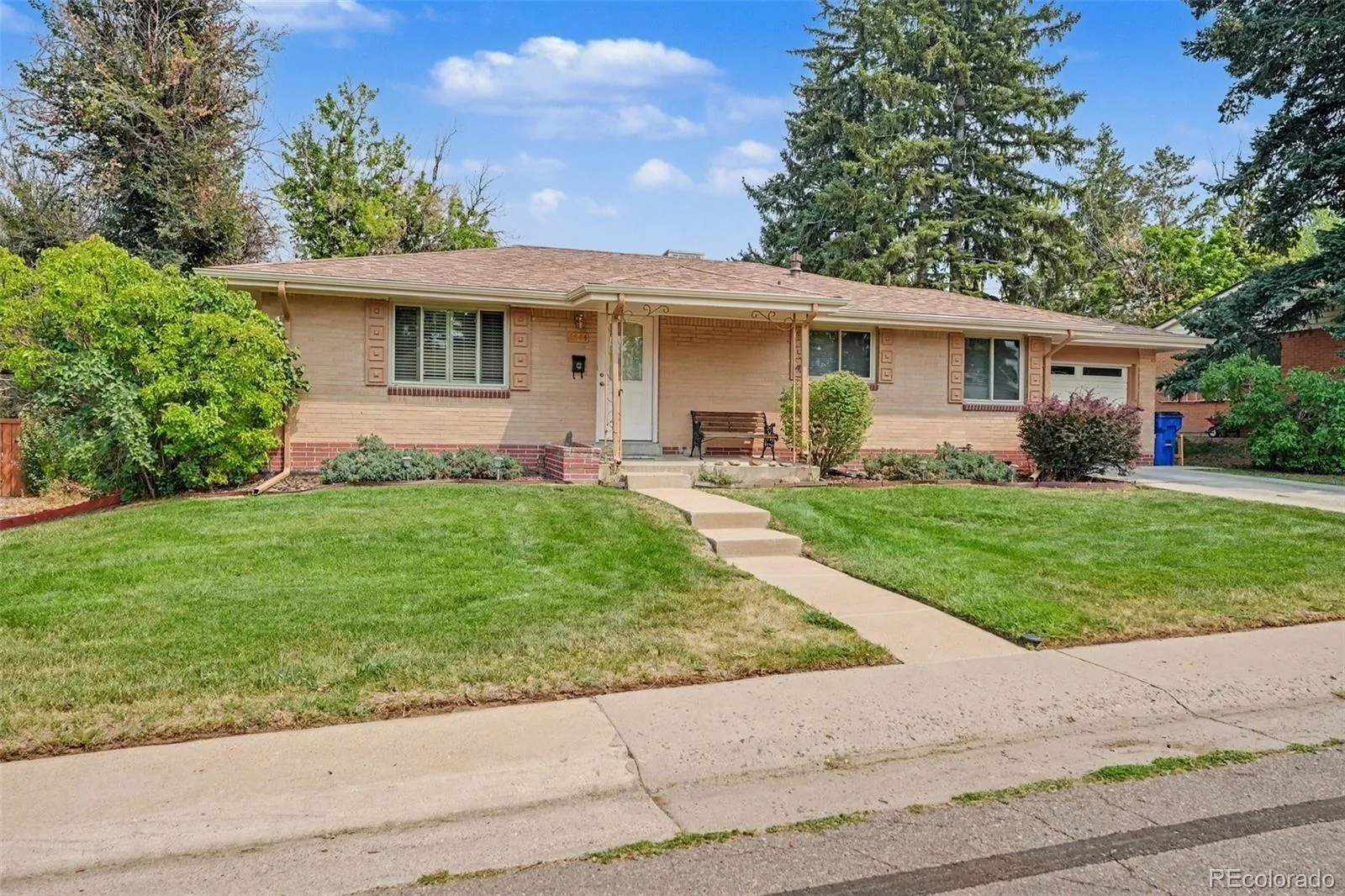 6644 S Penrose Court Centennial CO 80121 | MLS #REC8031277 08052026224617 1600 1