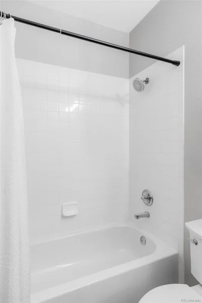10523 Ashfield Street #5C Highlands Ranch CO 80126 | MLS #REC8032409 08072026144011 800 20
