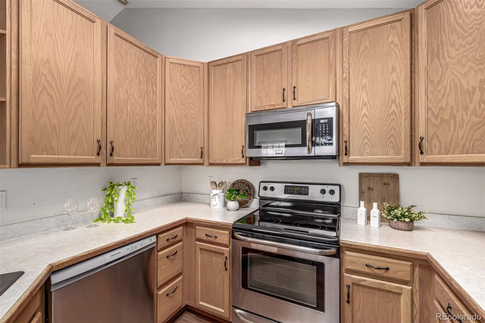 04042026160632 1600 12