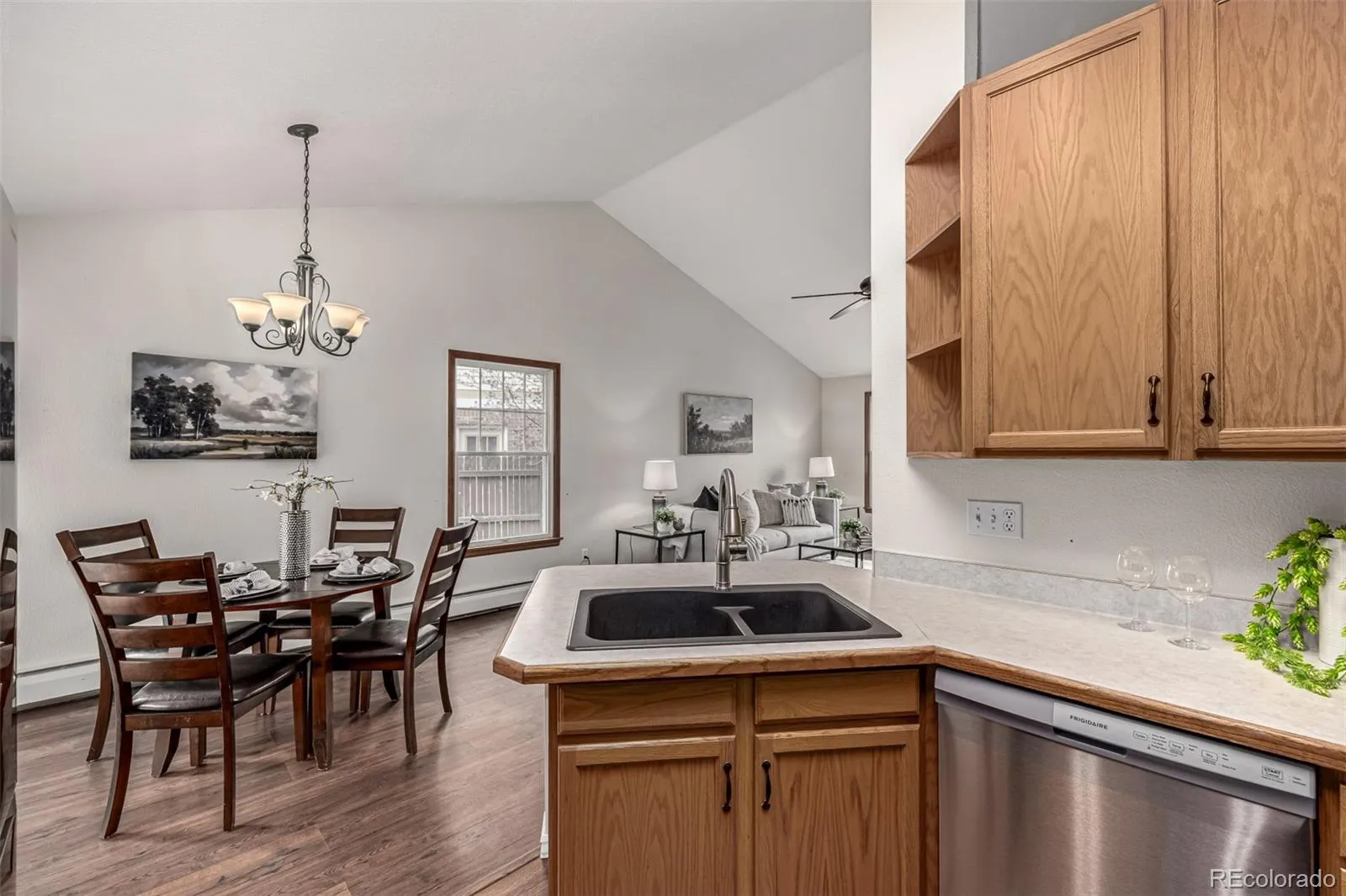 04042026160632 1600 14