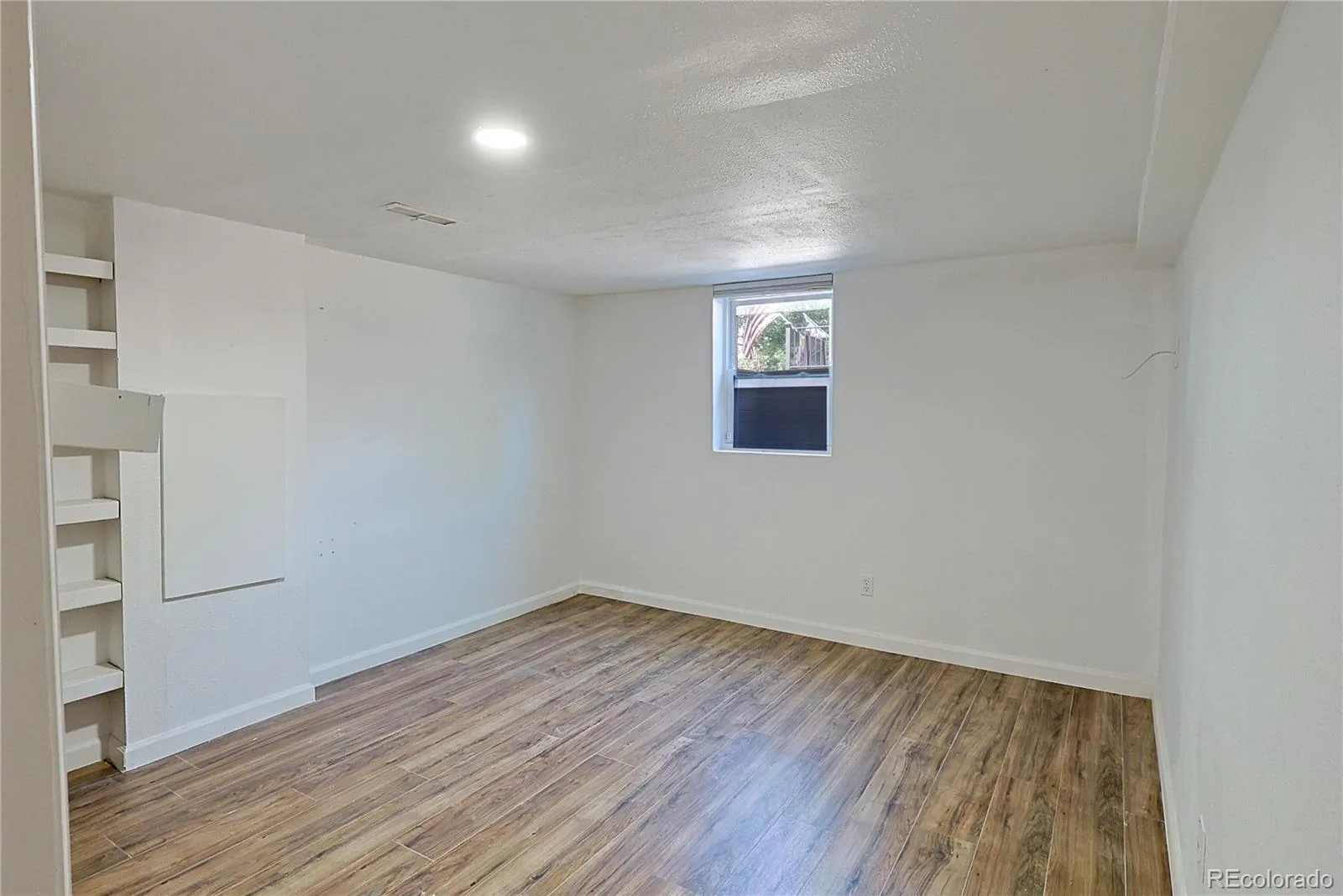 5740 S Fox Street Littleton CO 80120 | MLS #REC8034053 07242026205426 1600 16
