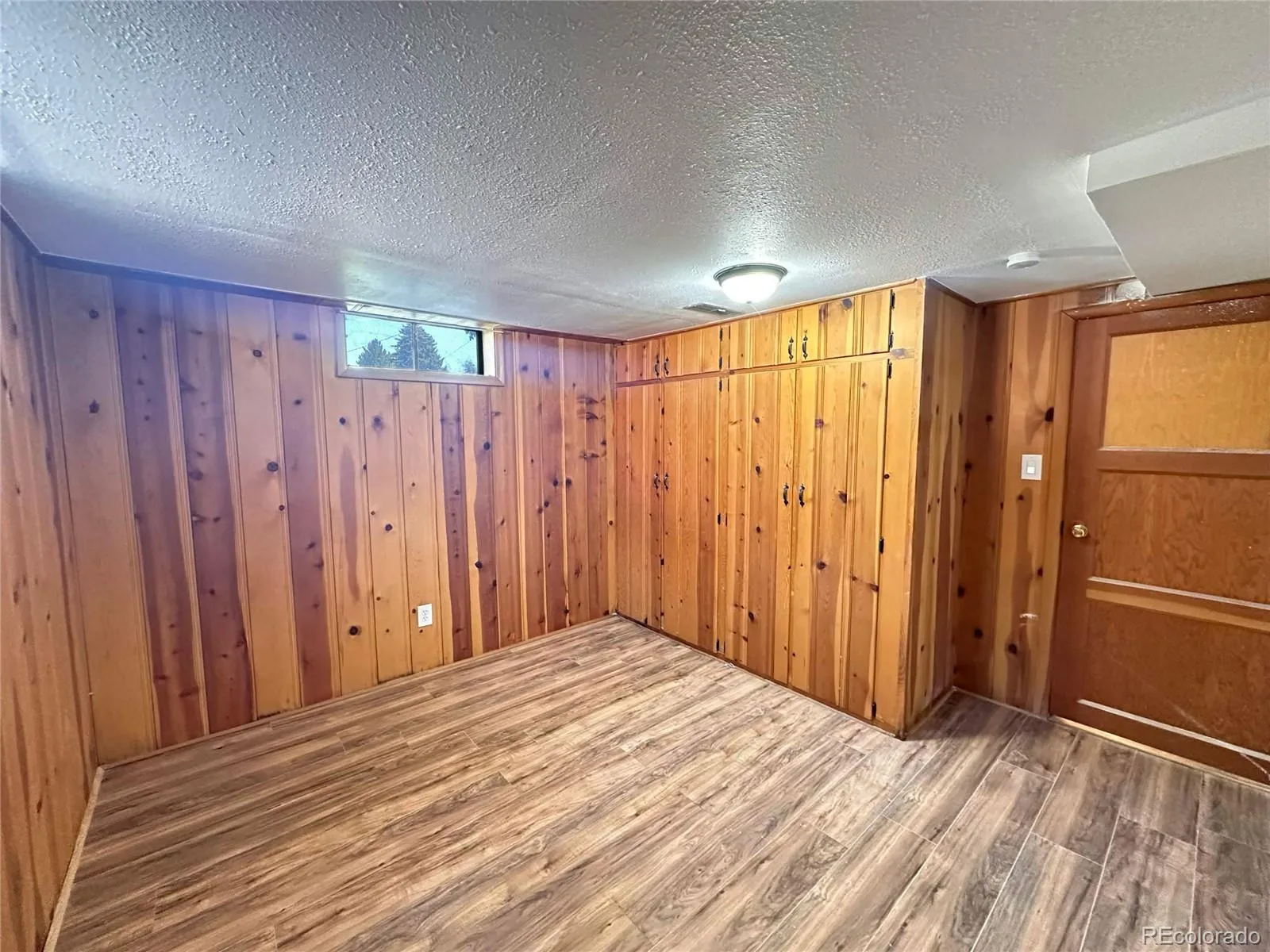 5740 S Fox Street Littleton CO 80120 | MLS #REC8034053 07242026205426 1600 18