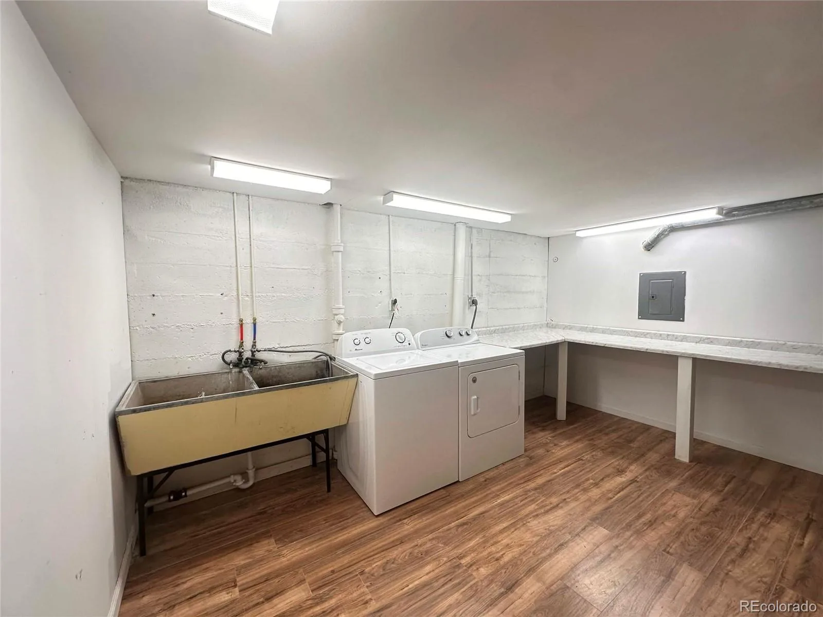 5740 S Fox Street Littleton CO 80120 | MLS #REC8034053 07242026205426 1600 19