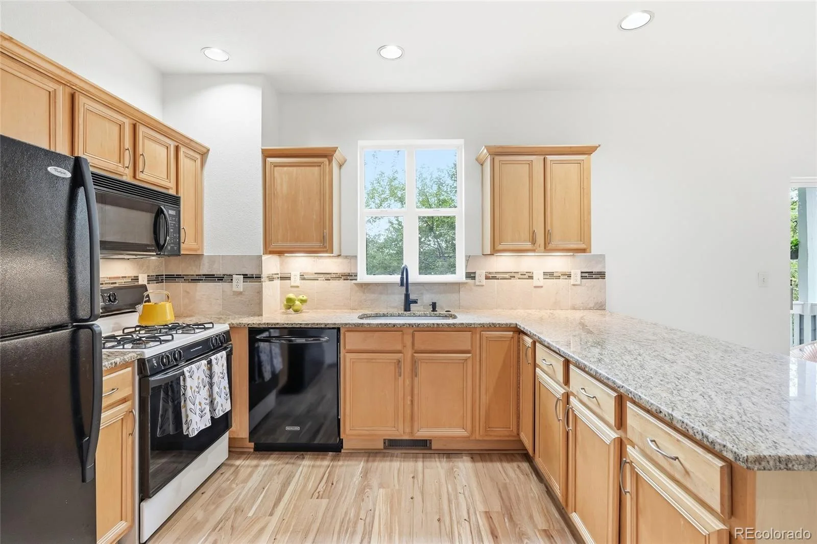 2413 Water Cress Court #6-20 Longmont CO 80504 | MLS #REC8034785 08082026003216 1600 8