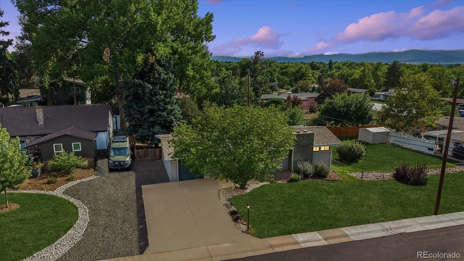 1662 W Lake Place Littleton CO 80120 | MLS #REC8036274 08202026164434 1600 2