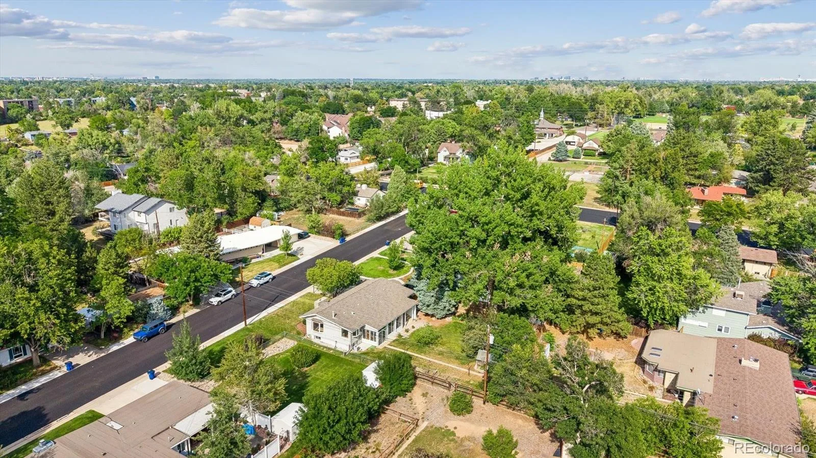 1662 W Lake Place Littleton CO 80120 | MLS #REC8036274 08202026164434 1600 35