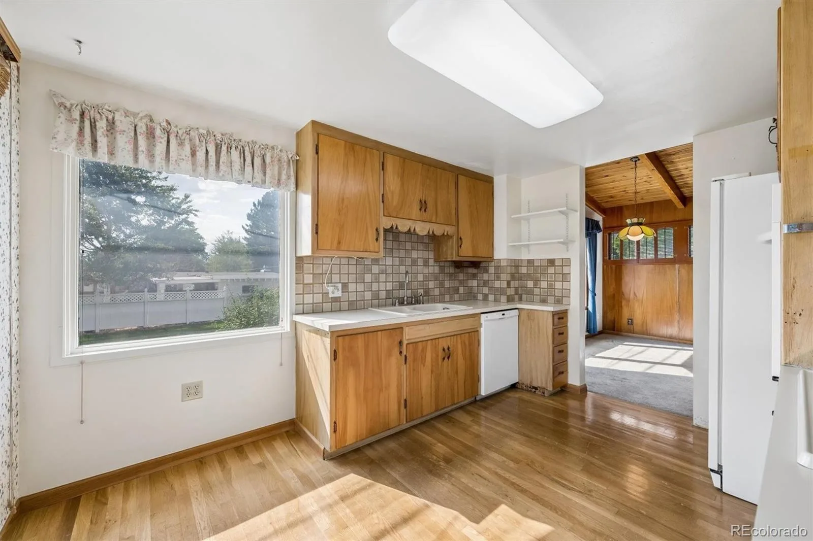 1662 W Lake Place Littleton CO 80120 | MLS #REC8036274 08202026164434 1600 9