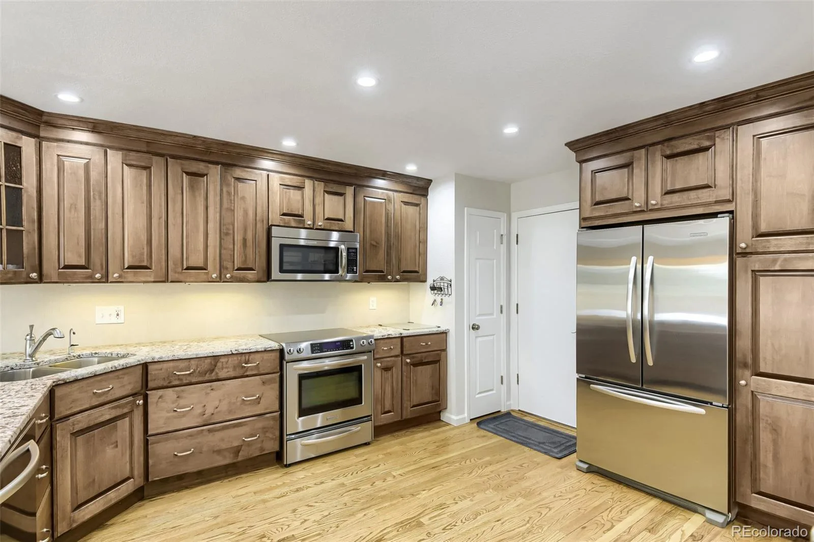 6393 S Jackson Street Littleton CO 80121 | MLS #REC8036653 06262026022457 1600 10