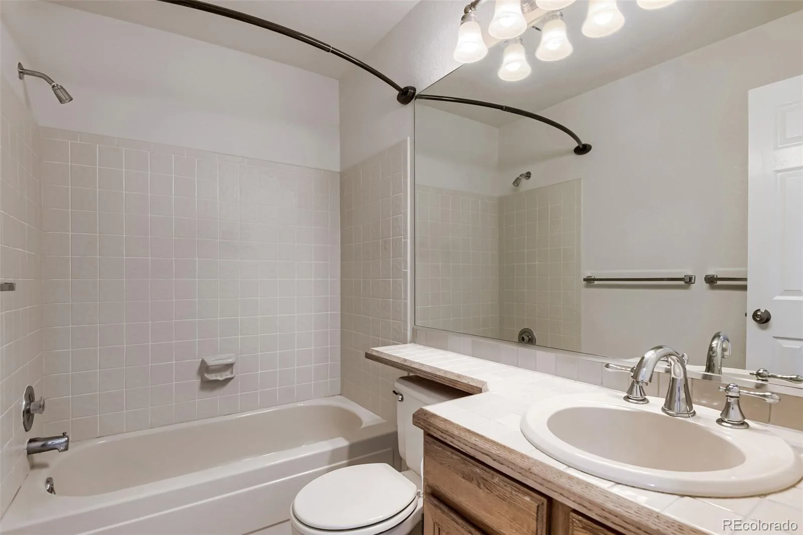 6393 S Jackson Street Littleton CO 80121 | MLS #REC8036653 06262026022457 1600 22