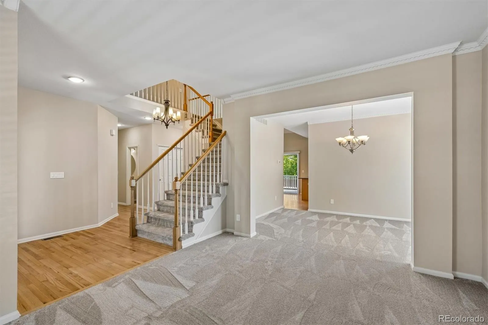 20431 E Union Circle Aurora CO 80015 MLS #REC8036914 05132026225307 1600 6