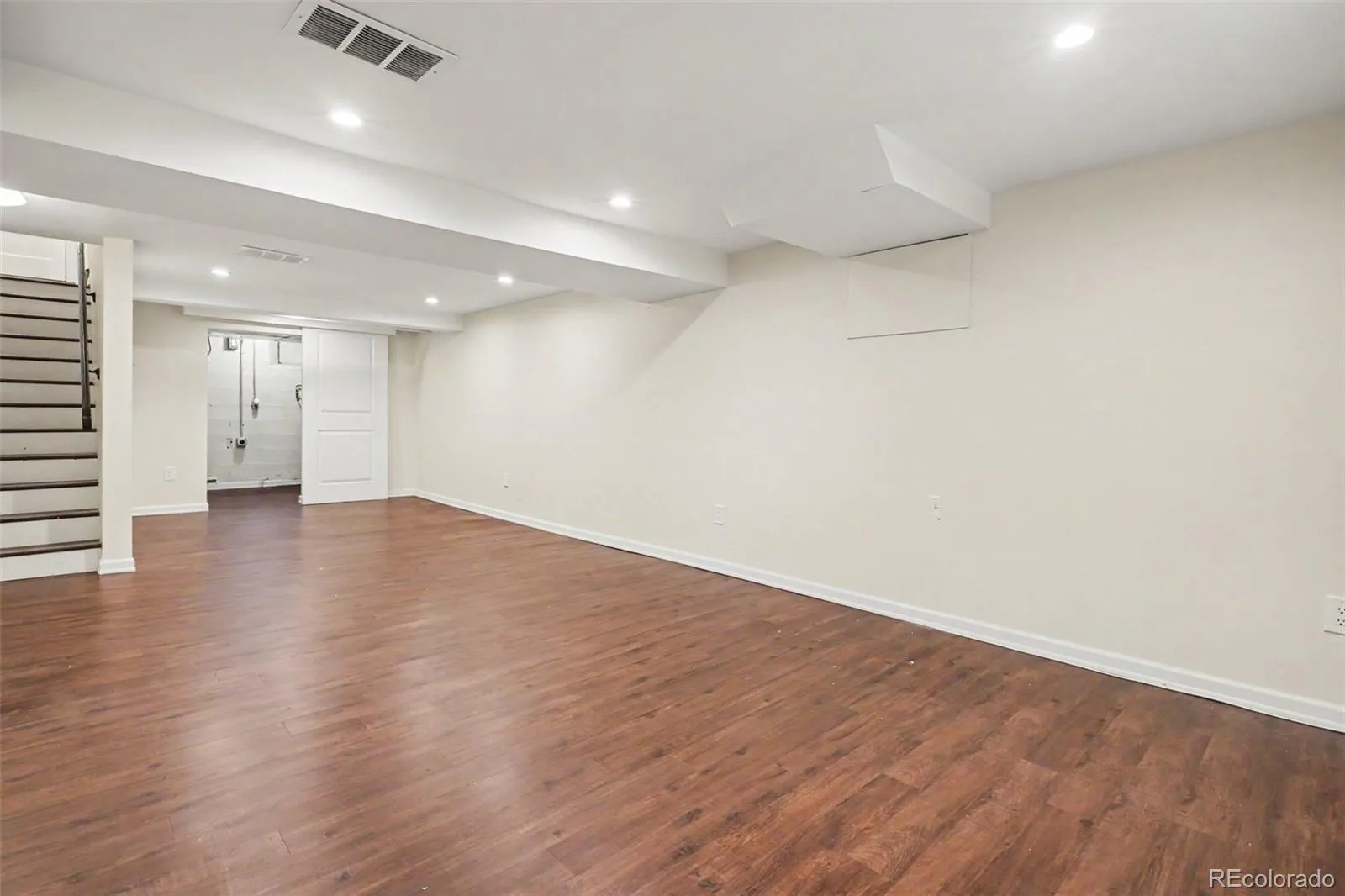 1201 S Clayton Street Denver CO 80210 MLS #REC8037603 05072026190557 1600 25
