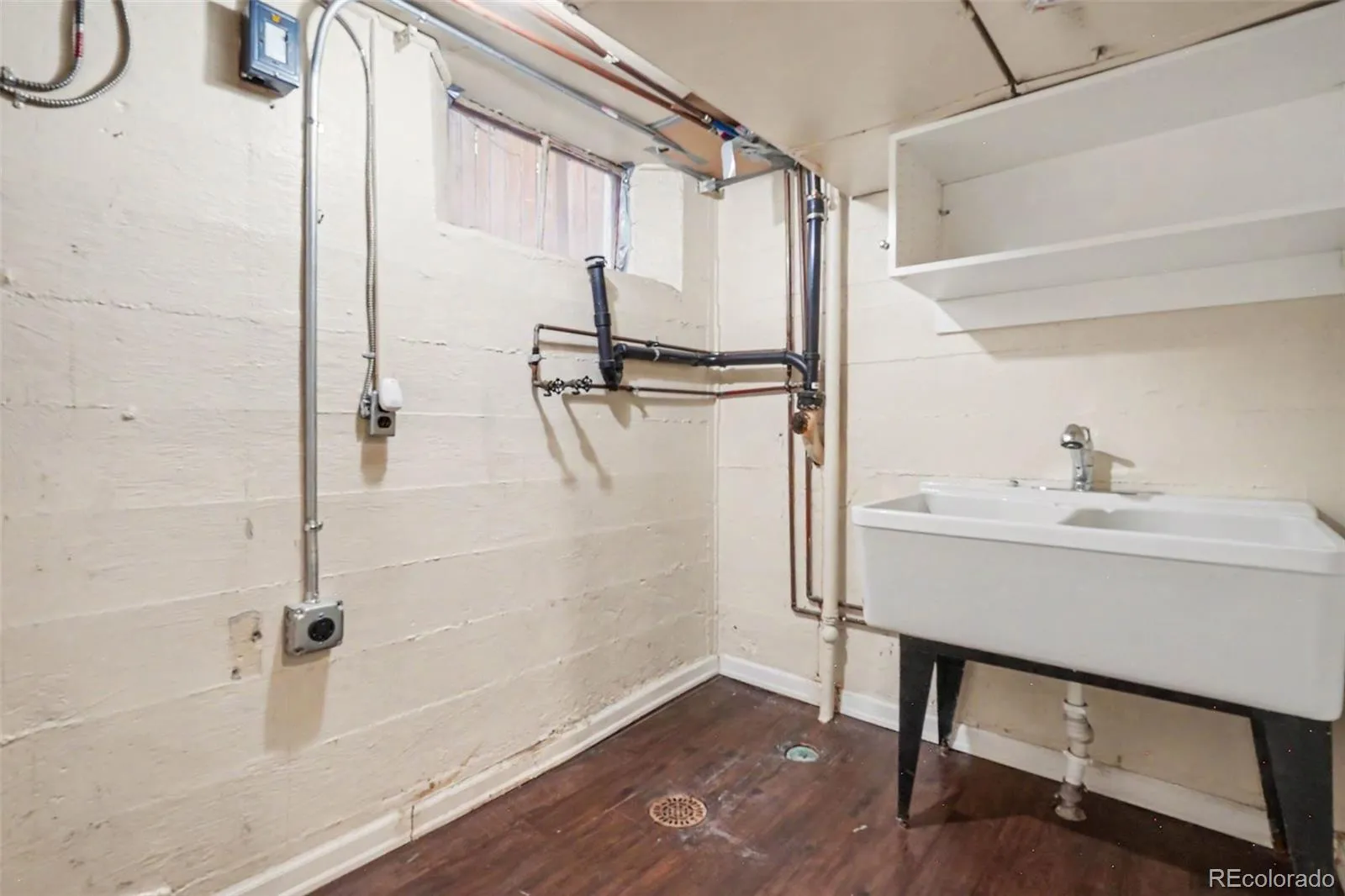 1201 S Clayton Street Denver CO 80210 MLS #REC8037603 05072026190557 1600 26
