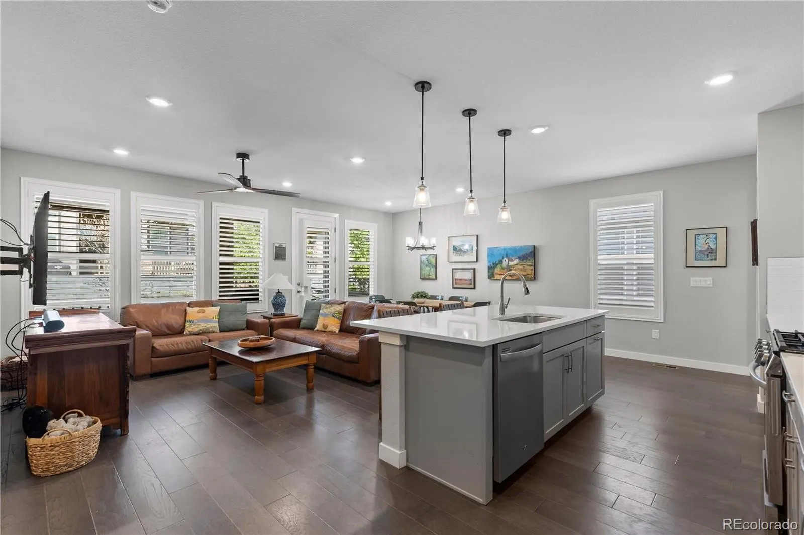1954 Canyonpoint Lane Castle Pines CO 80108 MLS #REC8037743 05192026011550 1600 10