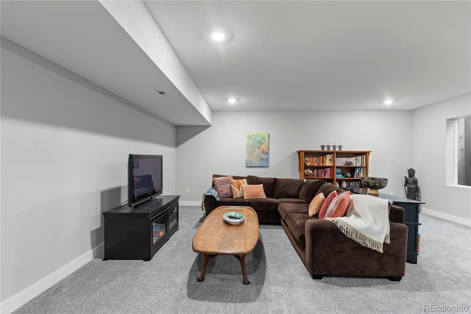 1954 Canyonpoint Lane Castle Pines CO 80108 MLS #REC8037743 05192026011550 1600 30