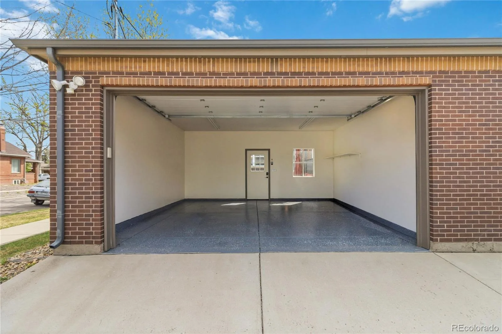 1901 S Logan Street Denver CO 80210 | MLS #REC8037809 08072026033730 1600 33