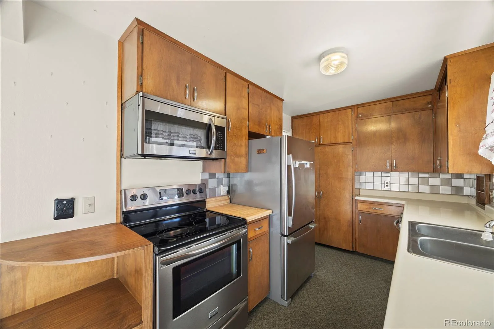 1043 Geneva Street Aurora CO 80010 | MLS #REC8037881 10072026185027 1600 11