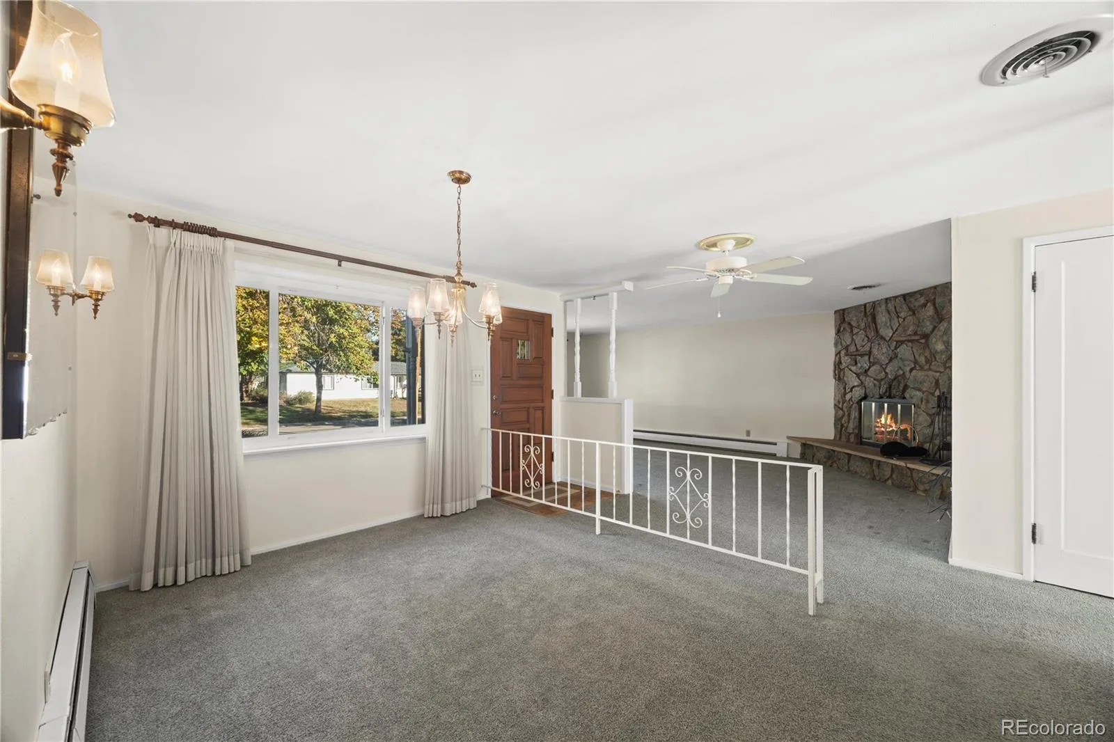 1043 Geneva Street Aurora CO 80010 | MLS #REC8037881 10072026185027 1600 3