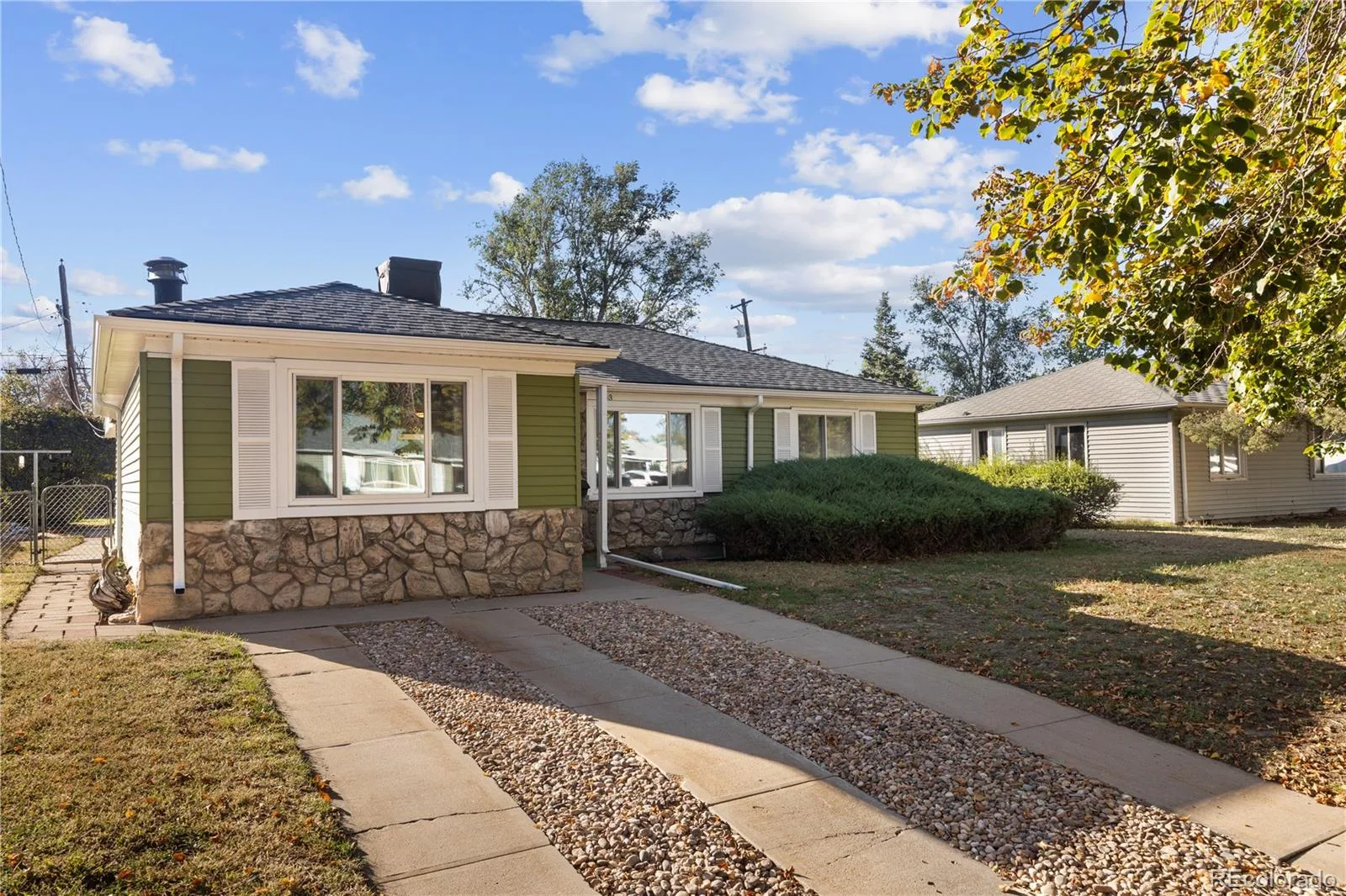 1043 Geneva Street Aurora CO 80010 | MLS #REC8037881 10072026185027 1600 38