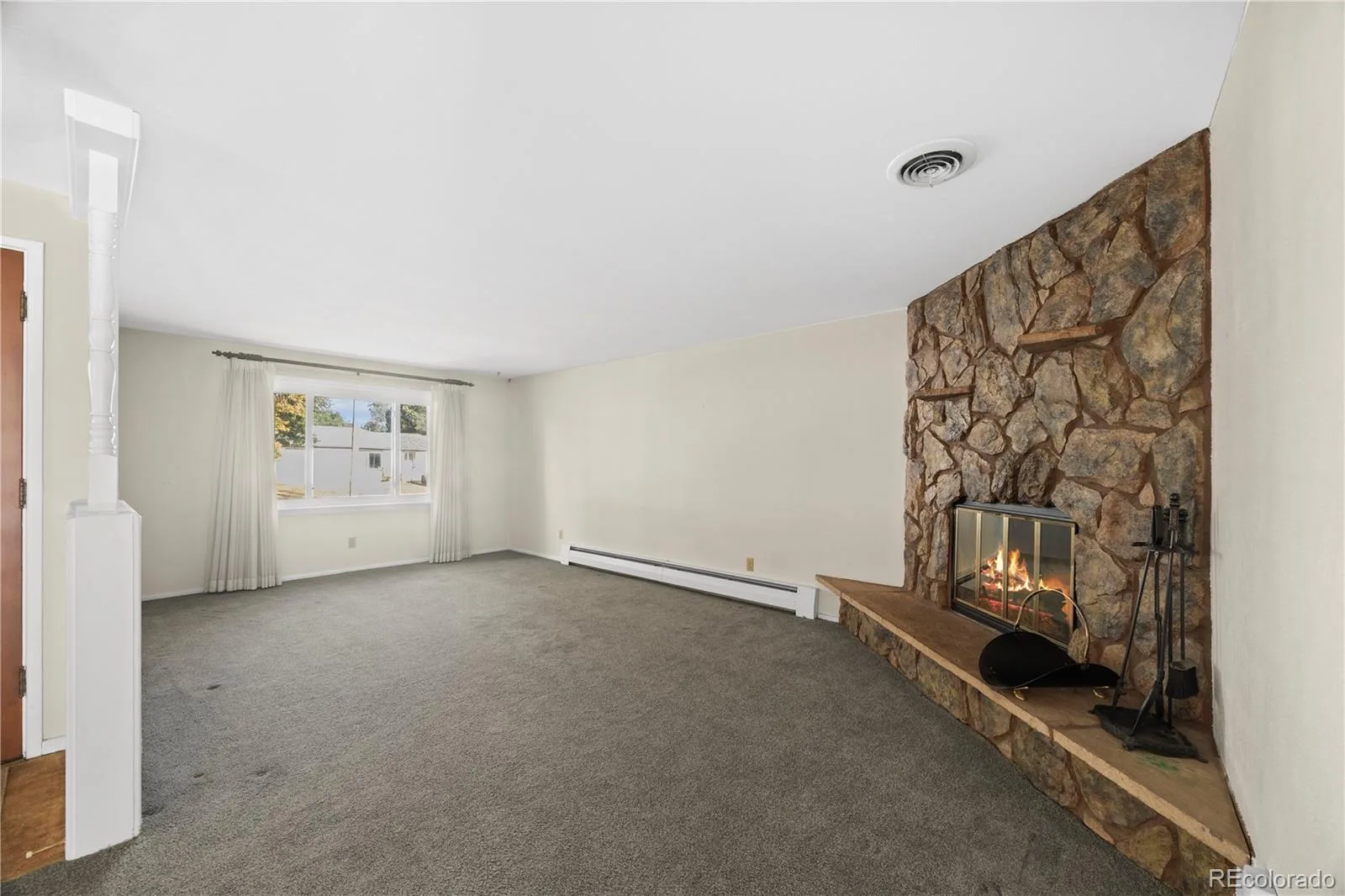1043 Geneva Street Aurora CO 80010 | MLS #REC8037881 10072026185027 1600 5