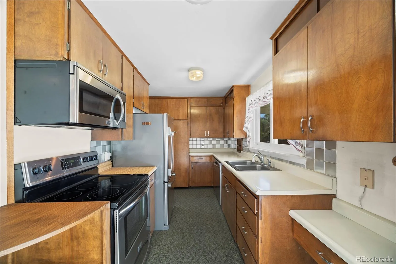 1043 Geneva Street Aurora CO 80010 | MLS #REC8037881 10072026185027 1600 9
