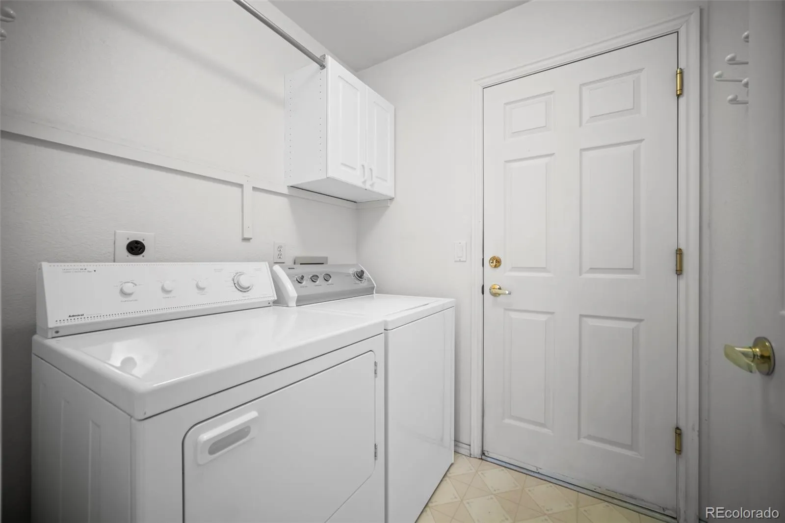 2871 Elaine Drive Broomfield CO 80020 MLS #REC8038642 05282026024431 1600 16