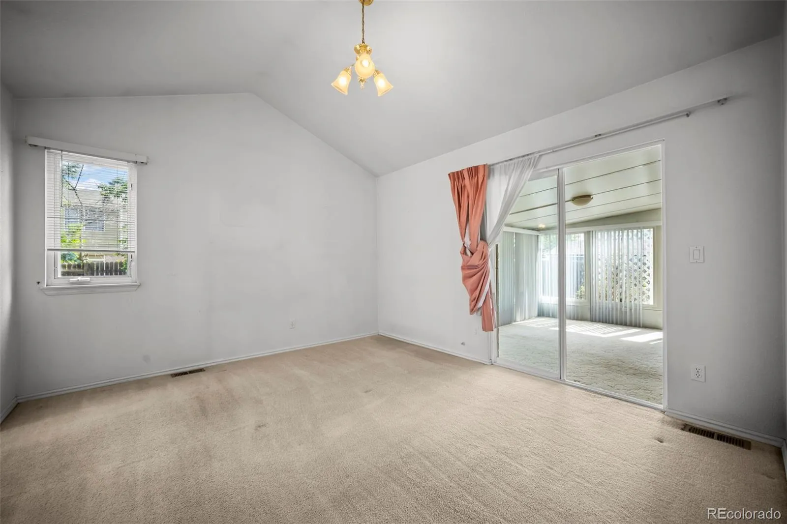 2871 Elaine Drive Broomfield CO 80020 MLS #REC8038642 05282026024431 1600 19