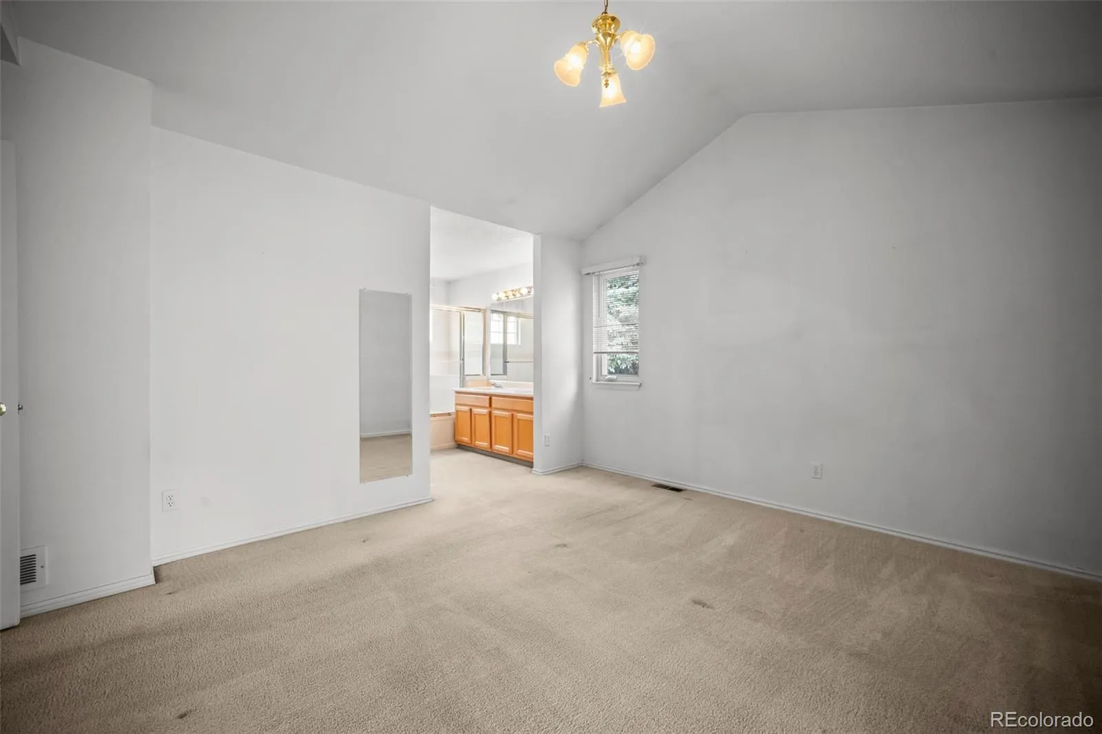 2871 Elaine Drive Broomfield CO 80020 MLS #REC8038642 05282026024431 1600 21