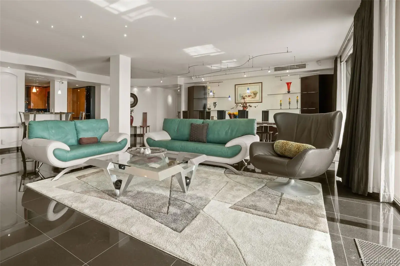 04152025185646 1600 10